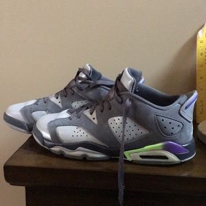 Air Jordan sz8.5 gray man sneakers